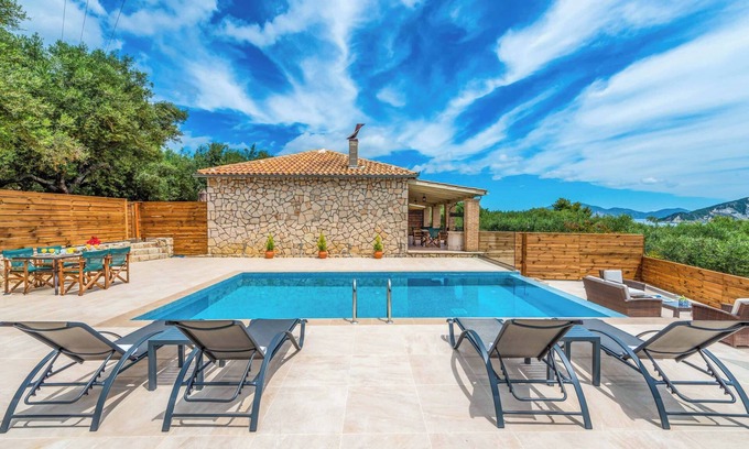 Marathias Villa | Villa Marathias - Awesome Stonehouse with Stunning Sea View from Infinity Pool