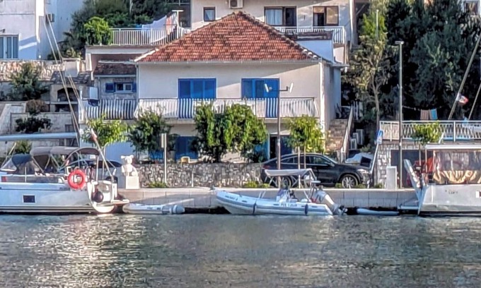 Marina Apartment | Villa Maria - Seafront property in Marina