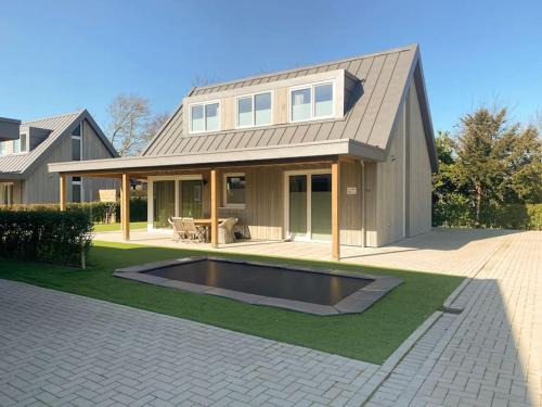 Kamperland Villa | Villa Maroma Regal luxueus verblijf voor zakelijk en privé met gratis 4 E-bikes