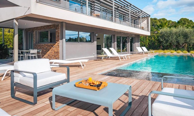 Baillargues Villa | Villa Massane