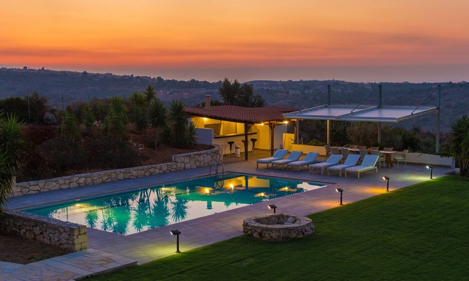 Kambanion Villa | Villa Mathea - Spacious Villa With Privacy And Private Large Swimming Pool