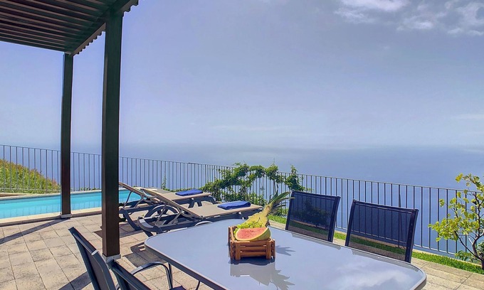 Calheta House | Villa Miradoura by Lovelystay