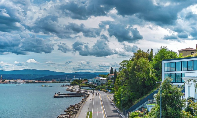 Koper Apartment | Villa Molet - Seafront Suite Tinej, Koper, Slovenia