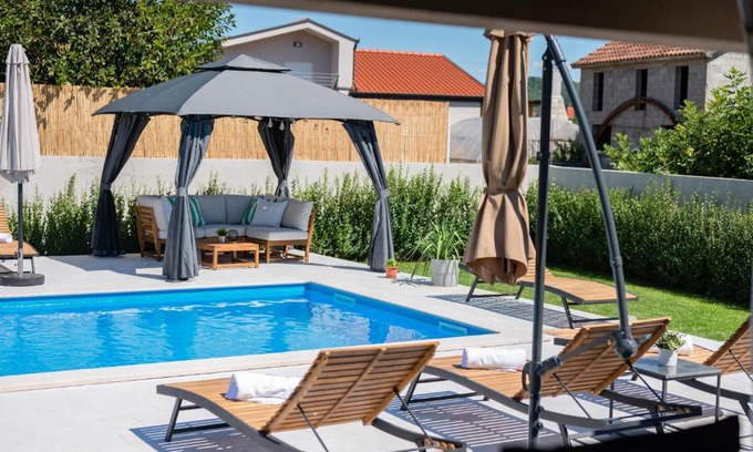 Metkovic Villa | Villa Musulin