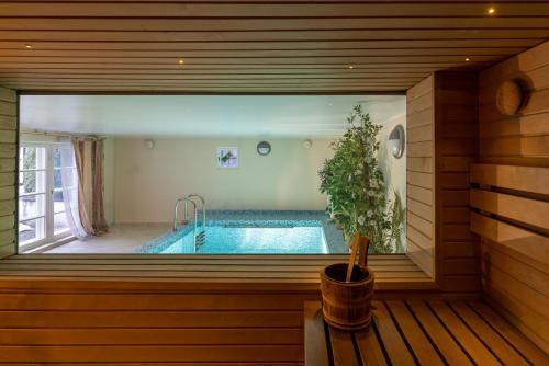 Nomme Villa | Villa Muusa with a cozy sauna, swimming pool and large beautiful garden