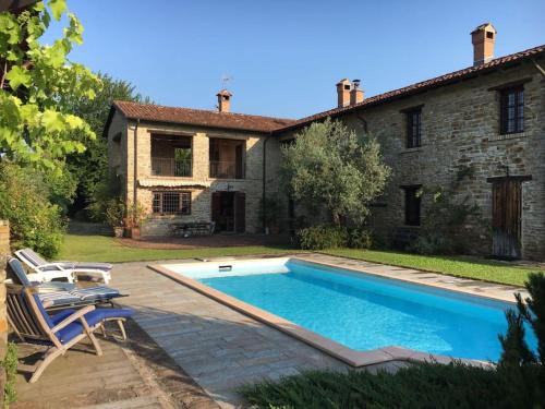 Vesime Villa | Villa Natura Piemonte with pool