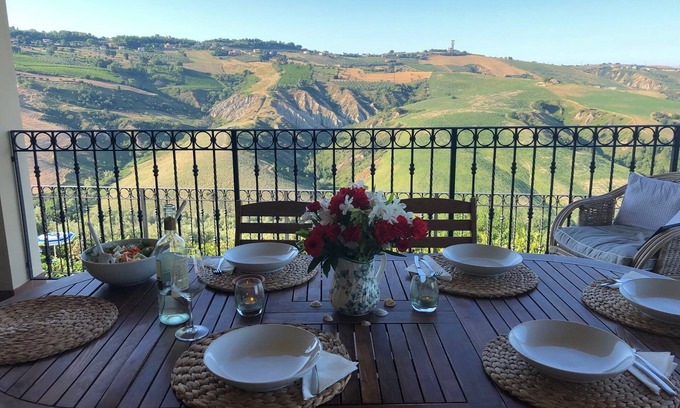 Atri Villa | Villa near Atri with Private Pool and Beautiful Views