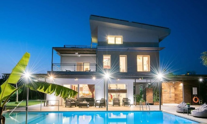 Kapeli Villa | Villa Nefeli – Enervillas | Pool & Accessibility