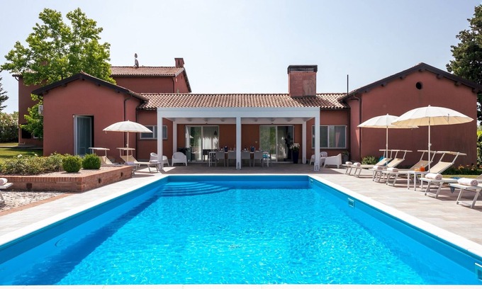 Giulianova Villa | Villa Ninetta 10+1, Emma Villas