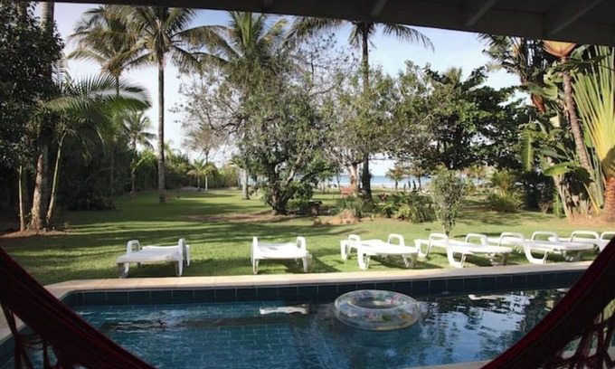 Costa do Sol Villa | VILLA ON THE BEACH/WATERFRONT/SEA VIEW, IDEAL FOR FAMILY OR FRIENDS