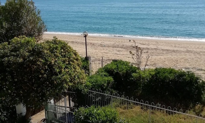 Belvedere Marittimo Villa | VILLA ONLY 5 METERS FROM THE DIAMOND BEACH (CS)