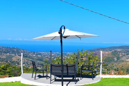 Laureana Cilento Villa | Villa panoramica con idromassaggio in cilento