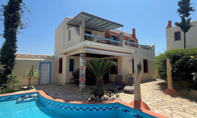 Sivas Villa | Villa paradiso2 - private pool, Wifi, quit area in Pitsidia