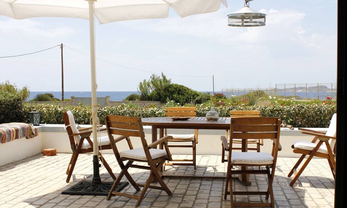 Gargaliani Villa | Villa Penelope 15m from sea with privet beach.