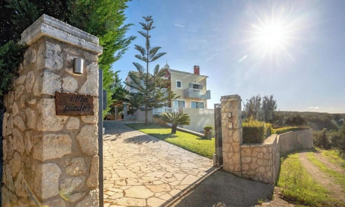 Acharavi Villa | Villa Piedra,Modern style 3 DBRM Villa in Acharavi with private pool and jazuzzi