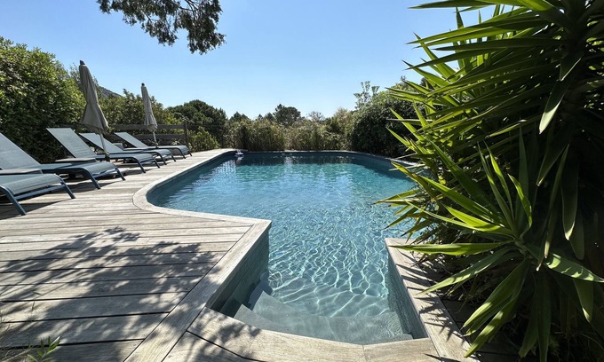 Santa Giulia Villa | villa private pool heated 5 minutes to beautiful beach parking pass high season