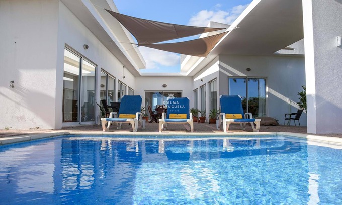Branqueira Villa | Villa Quinta da Balaia - By D´Alma Portuguesa