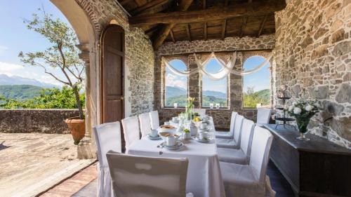 Fosciandora Villa | Villa Raffaelli