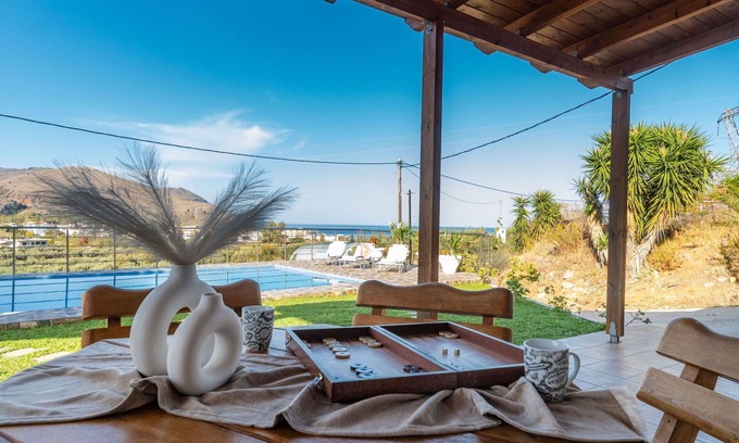 Mathes Villa | Villa Rose - Villa 1,5 km from the sea in Crete