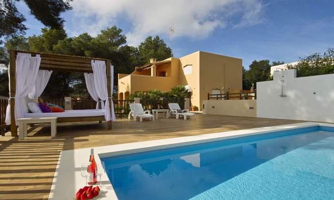 Sant Josep de sa Talaia Villa | VILLA STEVIA | 5 miles to Ibiza, air conditioning, wifi, 3 miles beach