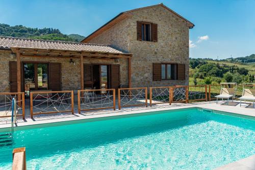Montecatini Val di Cecina Villa | Villa San Giuseppe Scirocco
