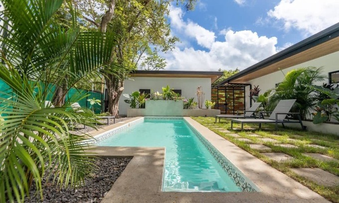 Playa Grande House | Villa Serenity 4 bedroom 1 min walk to the beach