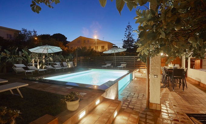 Fontane Bianche Villa | Villa Sicily Pool & Beach, private pool a few steps from the beach and the sea
