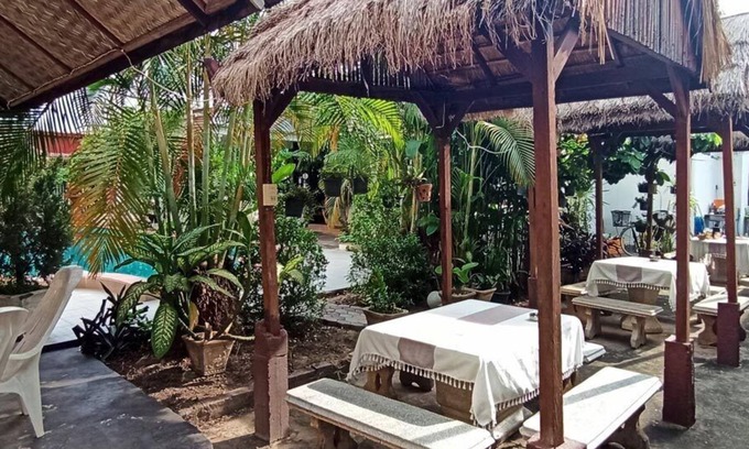 Vientiane House | Villa Sisavad Guesthouse