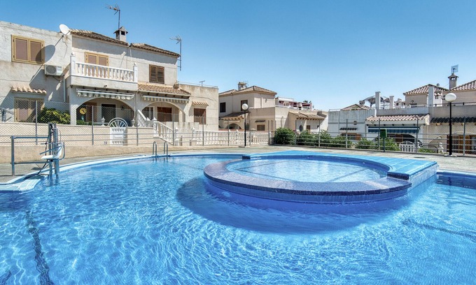 Los Altos Villa | Villa "Solaris" with Shared Pool & Wi-Fi