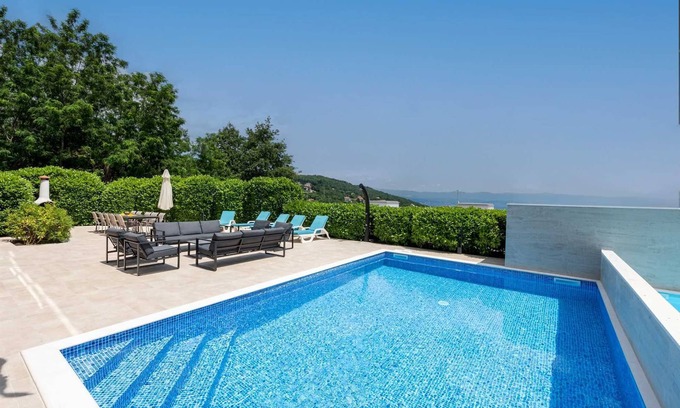 Opatija Villa | Villa Sole - five bedrooms with sea views and a private pool