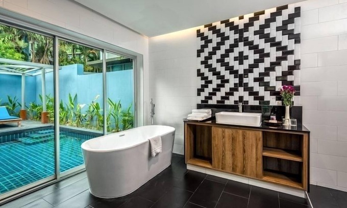 Chalong Apartment | Villa Sonata Suite Pool - Half Board NR*