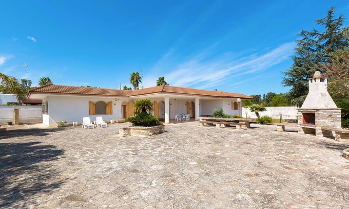 Lecce House | Villa Sorriso by BarbarHouse