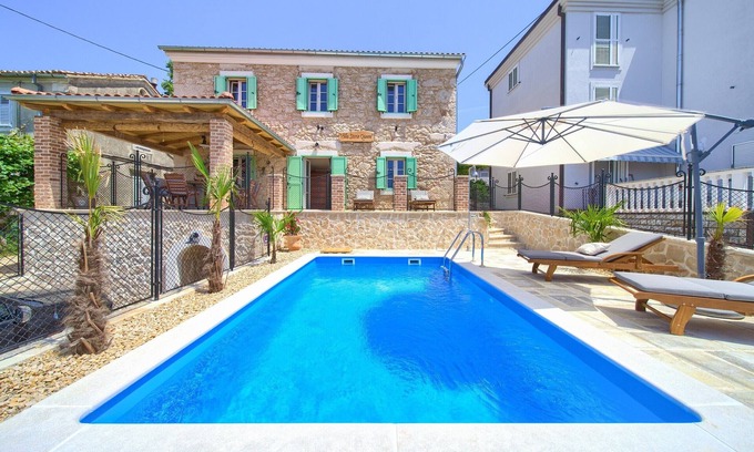 Malinska Villa | Villa Stone Queen with heated swimming pool and Seaview