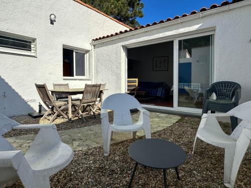 La Palmyre House | Villa T3 à 100m de la mer, 500m des commerces, terrasse, parking, fibre - La Palmyre - FR-1-705-37