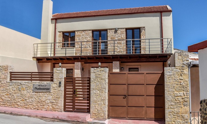 Episkopi Villa | Villa Thalassernas the traditional side of Episkopi
