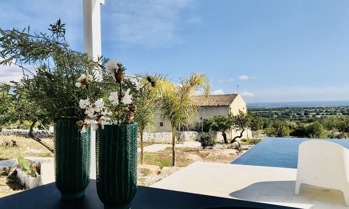 Modica Villa | Villa Timpazza Heated pool see view Gym jacuzzi Kids & Pet Friendly