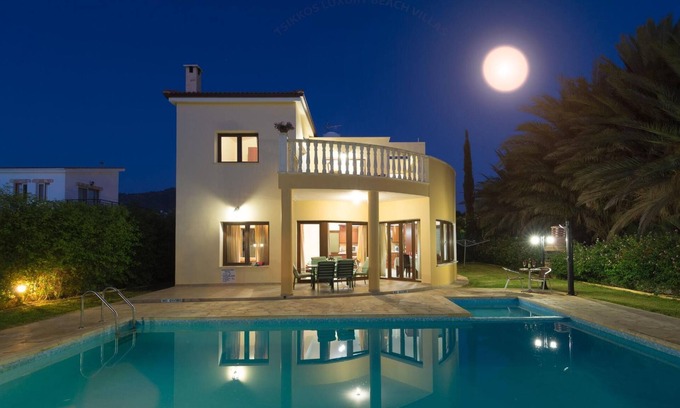 Argaka Villa | Villa Tsikkos Tria in Argaka