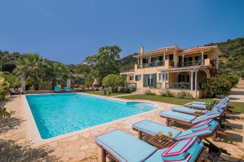 Vasilikos Villa | Villa Verdi - Your Family Oasis!