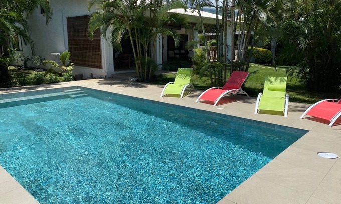St Gilles-les-Bains Villa | Villa 'Vinlie' with swimming pool 100 metres from the beach and lagoon of La Saline