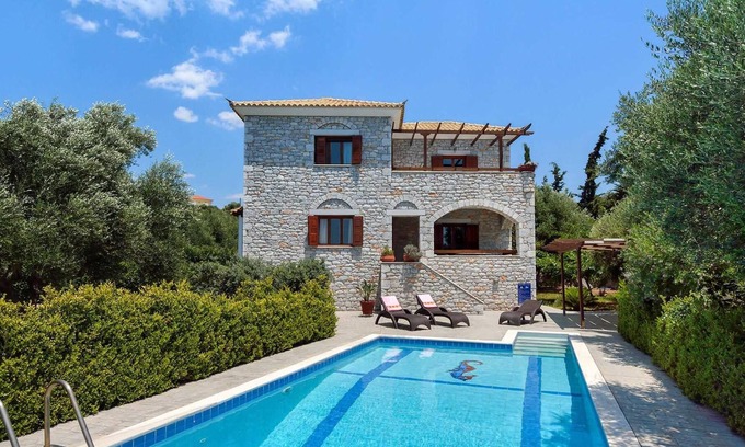 Pylos-Nestoras Villa | Villa w/ bbq + pool, close to village + castle