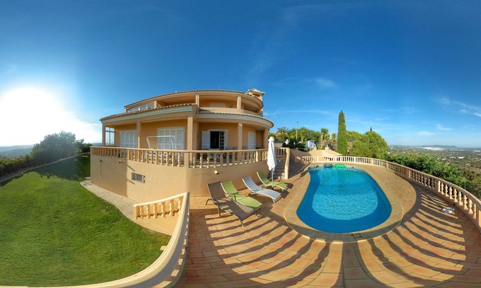 Alfeicao Villa | Villa with a privileged panoramic view