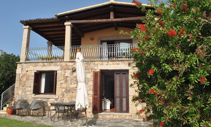 San Teodoro Villa | Villa with garden among granite and Mediterranean scrub. Splendid sea view
