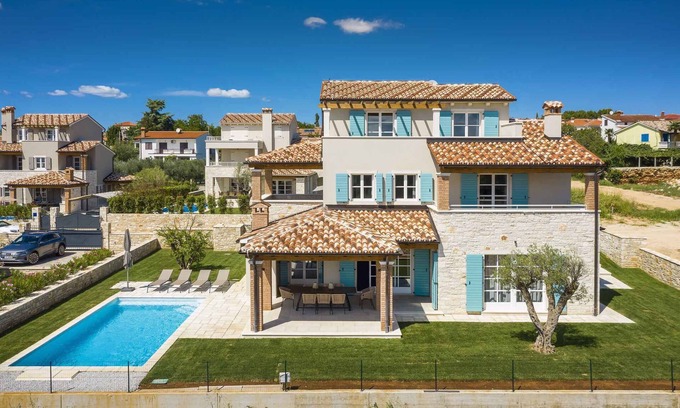 Strpacici Villa | Villa with pool and garden