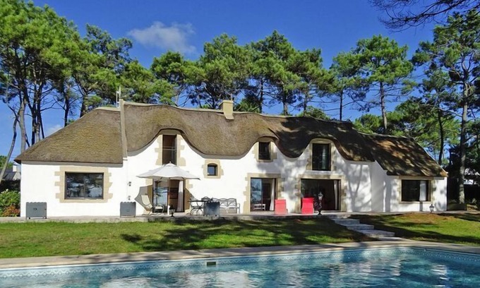 Baden Villa | Villa with pool and sea views in Baden