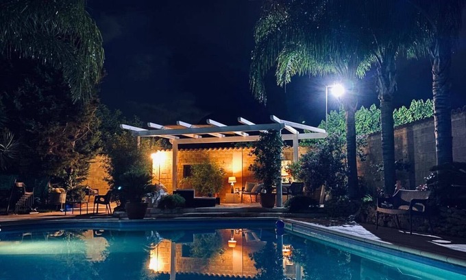Partinico Villa | Villa with pool Flavia