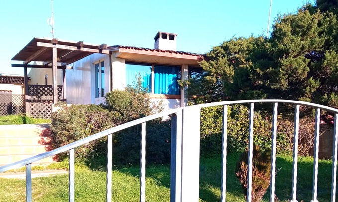 La Maddalena Villa | Villa with private beach access, garden and parking space
