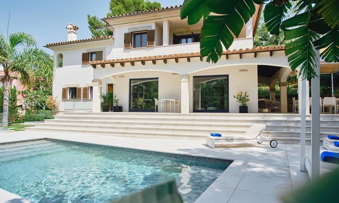 Portals Nous Villa | Villa Zafiro in Port Portals