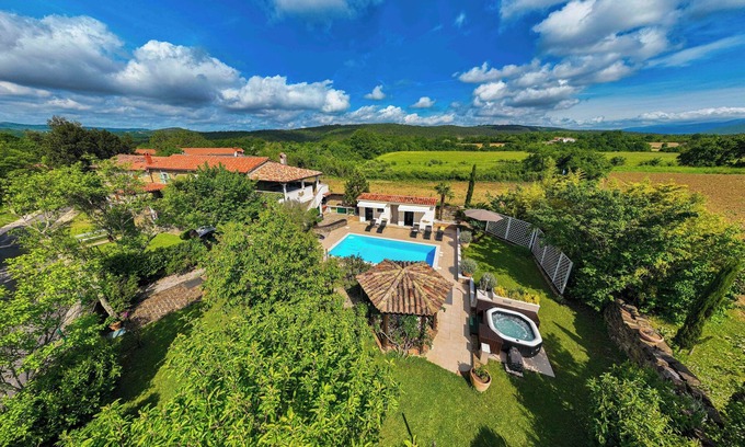 Krsan Villa | Villa Zatka in Zatka Čepić - Haus für 6 Personen