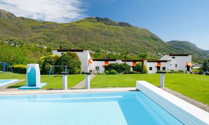 Capriasca Apartment | Villaggio Sureggio C7 mit TicinoTicket by Interhome