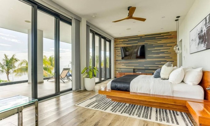 Surfside Resort | Villas at Playa de Coco